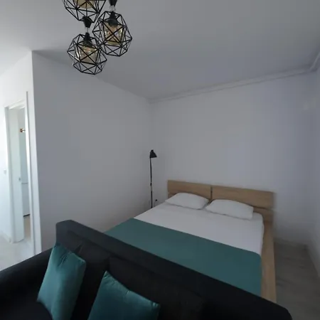 Lovely Sunrise Apartment *