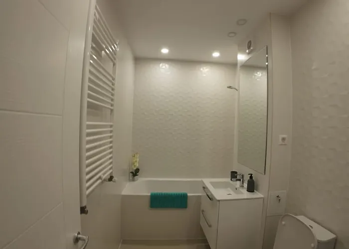 Lovely Sunrise Apartament Bucureşti