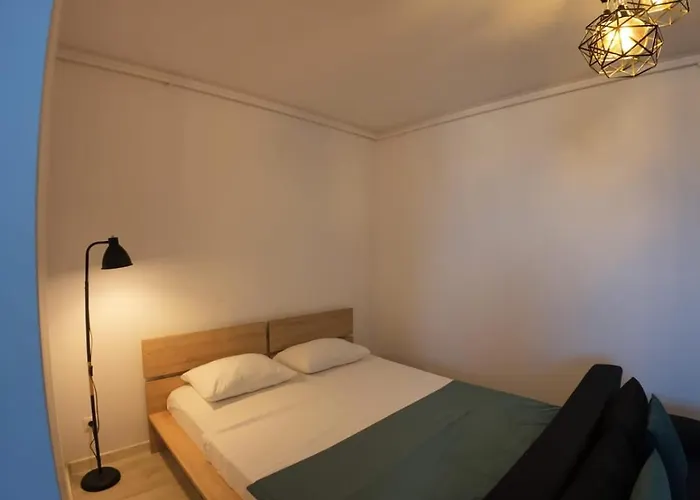 Apartament Lovely Sunrise Bucureşti