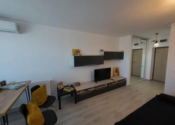 Lovely Sunrise 布加勒斯特